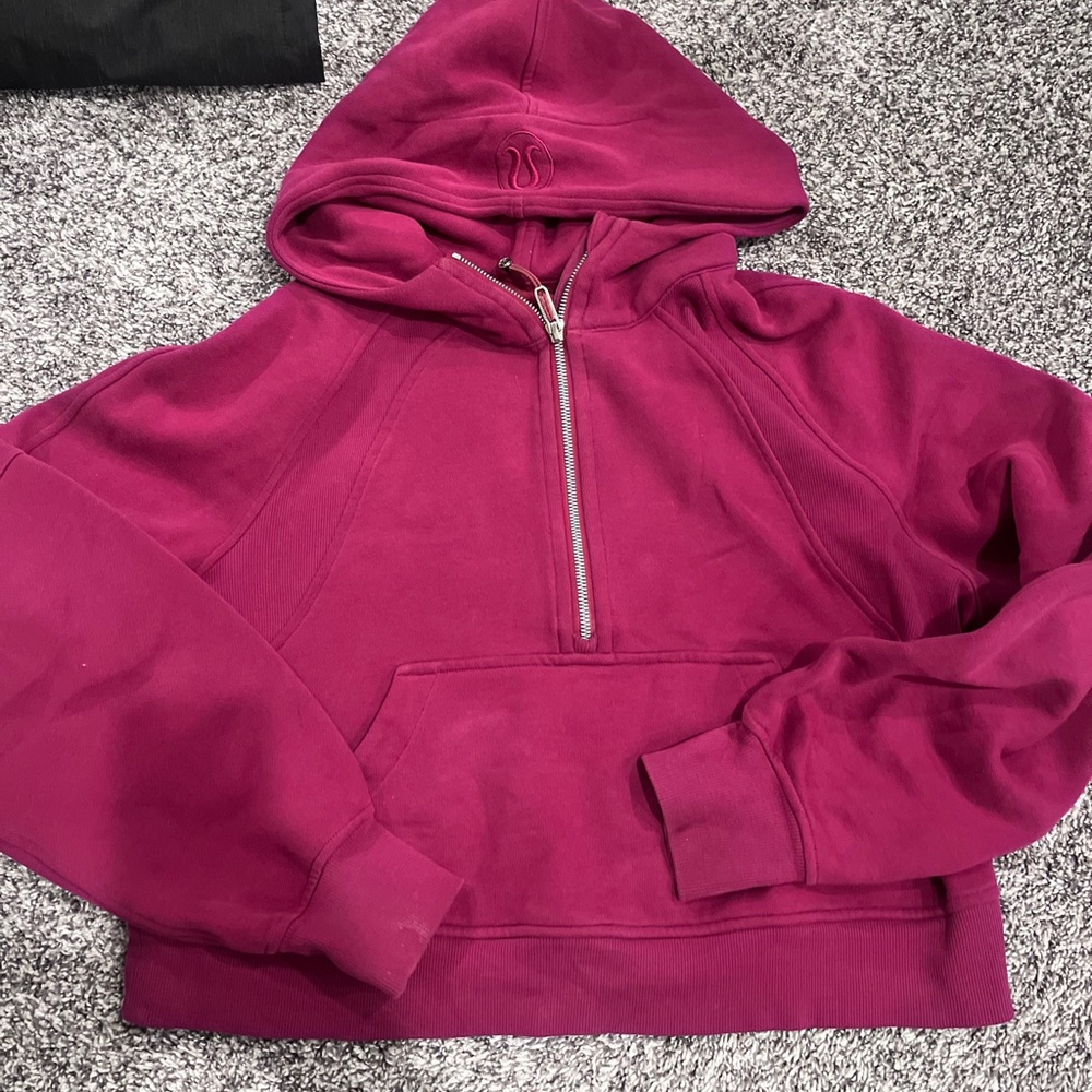 Cropped Lululemon Scuba